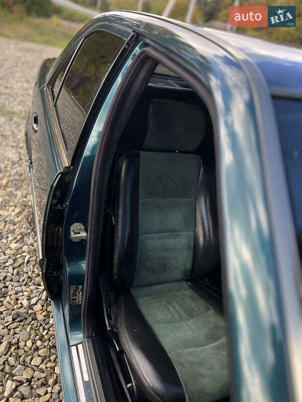 Седан Mercedes-Benz C-Class 1998 в Черновцах