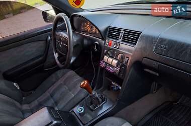Седан Mercedes-Benz C-Class 1994 в 