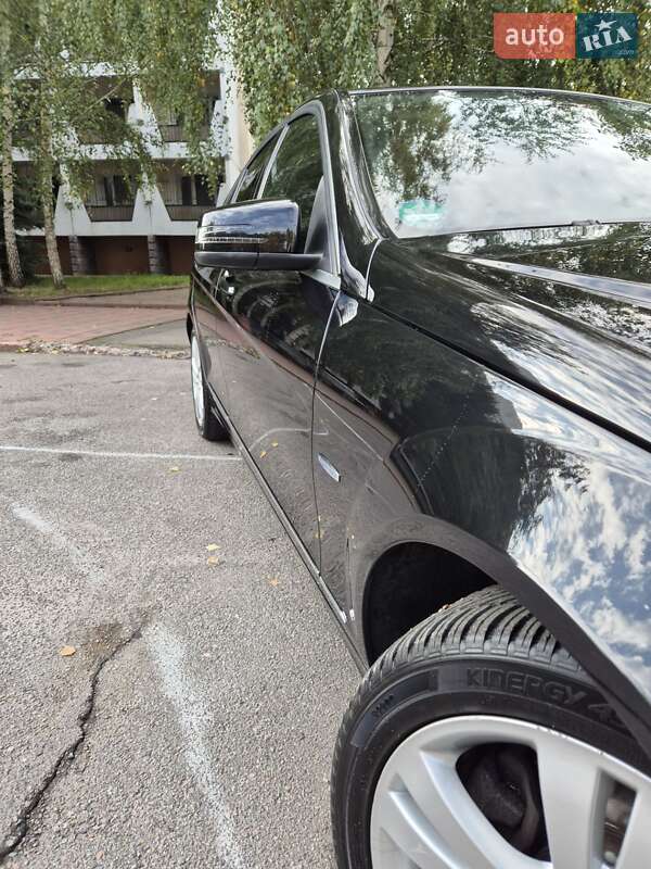 Седан Mercedes-Benz C-Class 2011 в Виннице