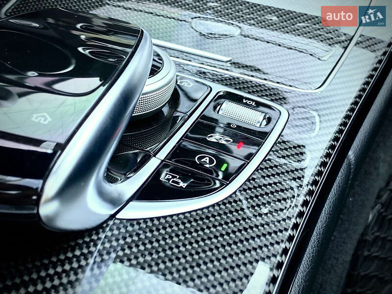 Седан Mercedes-Benz C-Class 2019 в Киеве фото 24 Седан Mercedes-Benz C-Class 2019 в Киеве