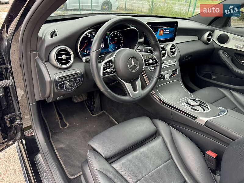 Седан Mercedes-Benz C-Class 2021 в Киеве