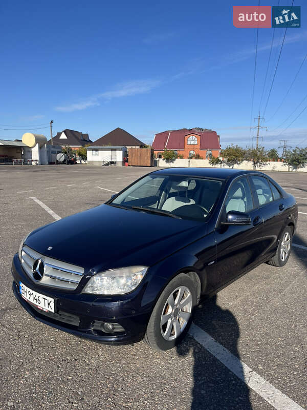 Седан Mercedes-Benz C-Class 2008 в Одессе