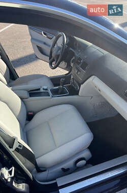Седан Mercedes-Benz C-Class 2008 в 