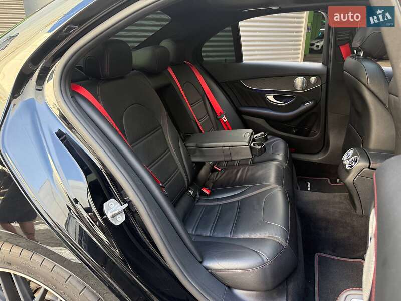 Седан Mercedes-Benz C-Class 2017 в Киеве