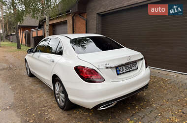 Седан Mercedes-Benz C-Class 2018 в 