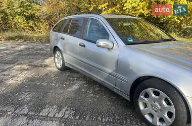 Універсал Mercedes-Benz C-Class 2004 в 