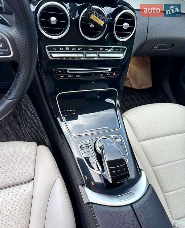 Седан Mercedes-Benz C-Class 2015 в Києві