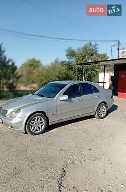 Седан Mercedes-Benz C-Class 2003 в 