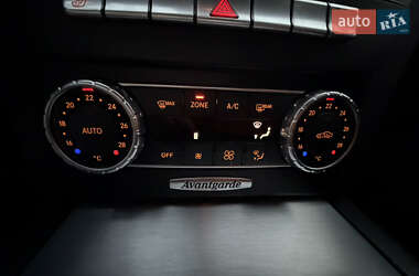 Седан Mercedes-Benz C-Class 2011 в 