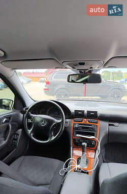 Седан Mercedes-Benz C-Class 2003 в 