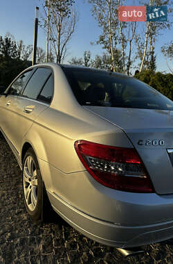 Седан Mercedes-Benz C-Class 2009 в 