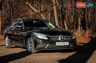Седан Mercedes-Benz C-Class 2015 в 