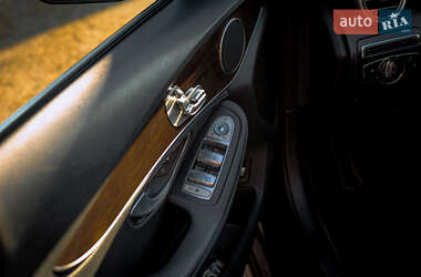 Седан Mercedes-Benz C-Class 2015 в 