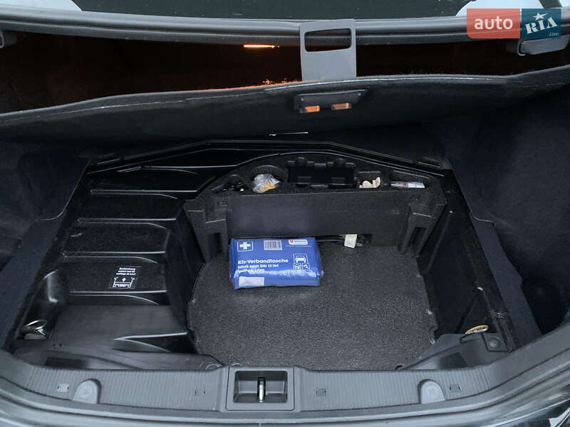 Седан Mercedes-Benz C-Class 2003 в Нестерварке фото 44 Седан Mercedes-Benz C-Class 2003 в Нестерварке