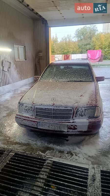 Седан Mercedes-Benz C-Class 1994 в Кременці фото 9 Седан Mercedes-Benz C-Class 1994 в Кременці