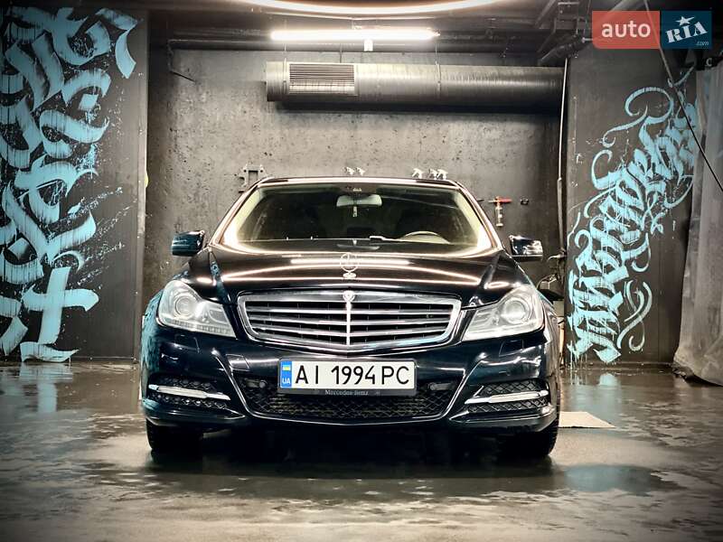 Седан Mercedes-Benz C-Class 2013 в Макарове