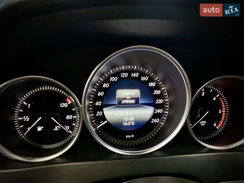 Седан Mercedes-Benz C-Class 2013 в Макарове