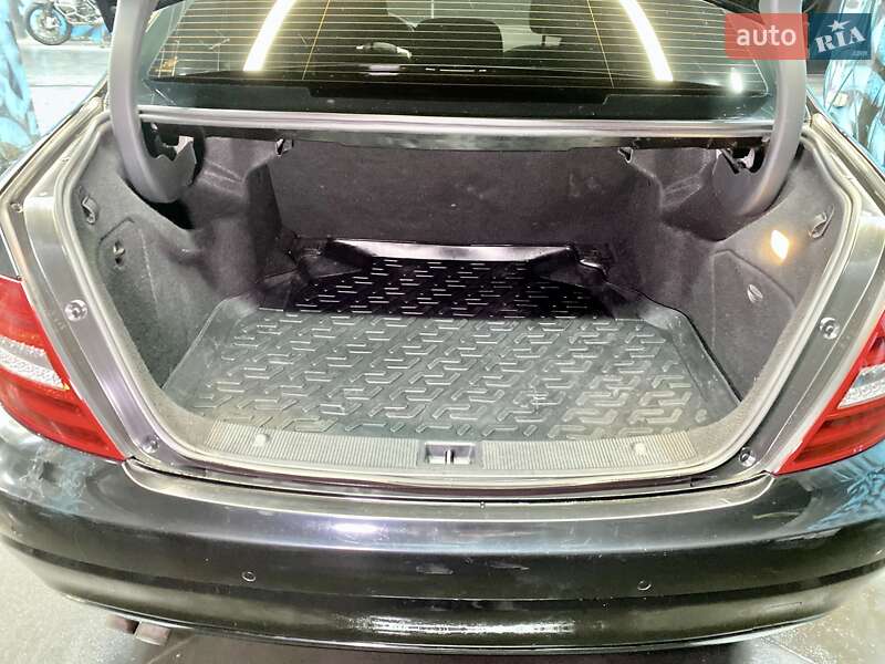 Седан Mercedes-Benz C-Class 2013 в Макарове