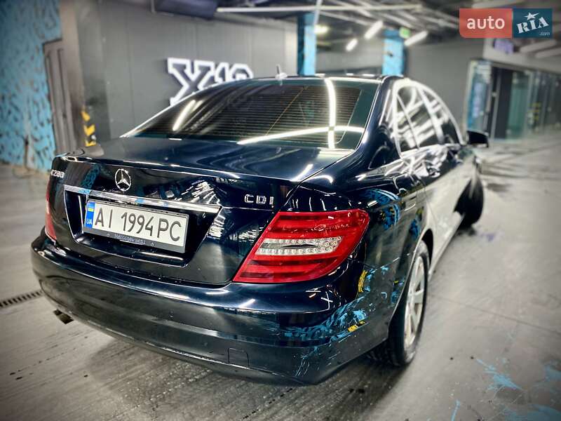 Седан Mercedes-Benz C-Class 2013 в Макарове