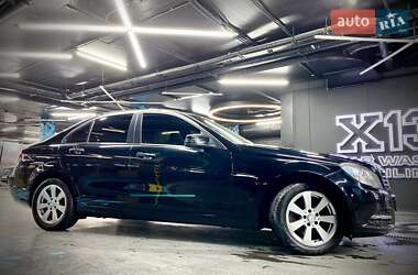 Седан Mercedes-Benz C-Class 2013 в 
