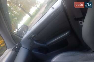 Седан Mercedes-Benz C-Class 2000 в 