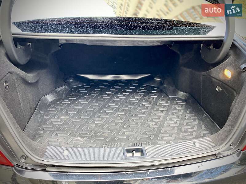 Седан Mercedes-Benz C-Class 2013 в Макарове