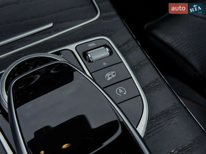 Седан Mercedes-Benz C-Class 2018 в Черкасах