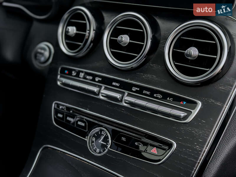Седан Mercedes-Benz C-Class 2018 в Черкасах