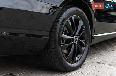Седан Mercedes-Benz C-Class 2018 в  фото 15 Седан Mercedes-Benz C-Class 2018 в