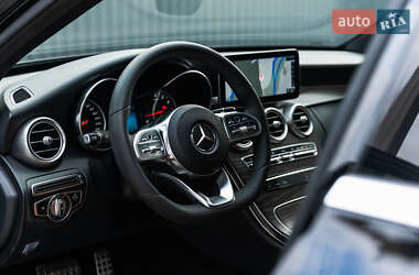Седан Mercedes-Benz C-Class 2018 в  фото 20 Седан Mercedes-Benz C-Class 2018 в