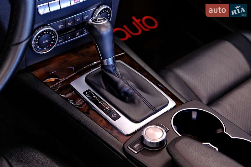 Седан Mercedes-Benz C-Class 2014 в Одессе