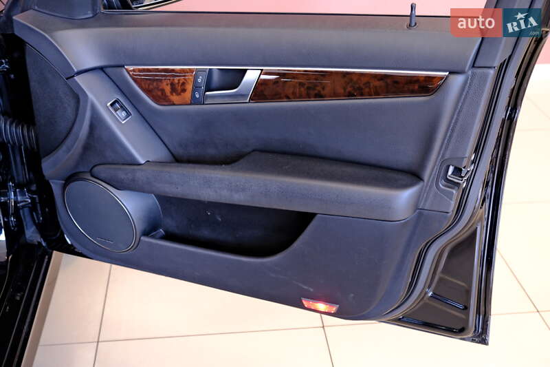 Седан Mercedes-Benz C-Class 2014 в Одессе