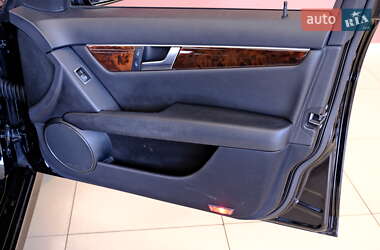 Седан Mercedes-Benz C-Class 2014 в 