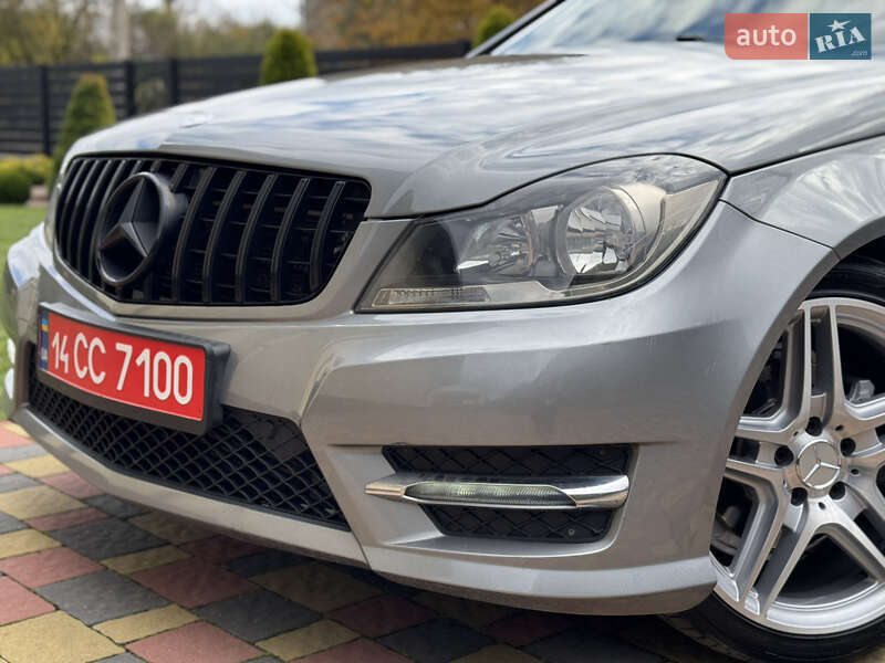Седан Mercedes-Benz C-Class 2013 в Ивано-Франковске