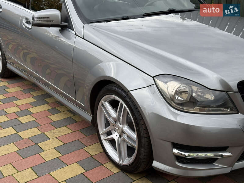 Седан Mercedes-Benz C-Class 2013 в Ивано-Франковске