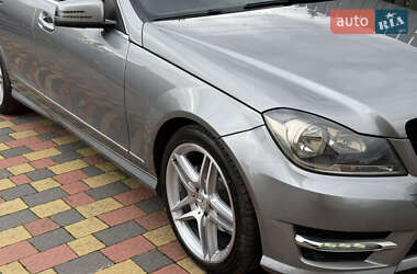 Седан Mercedes-Benz C-Class 2013 в 