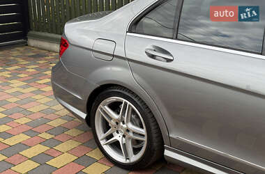 Седан Mercedes-Benz C-Class 2013 в 