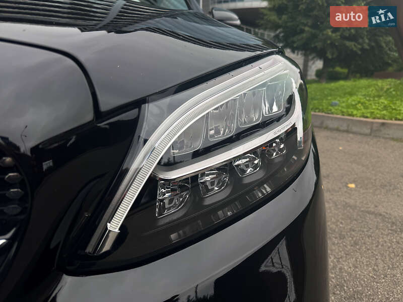 Седан Mercedes-Benz C-Class 2019 в Києві