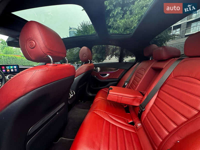 Седан Mercedes-Benz C-Class 2019 в Києві