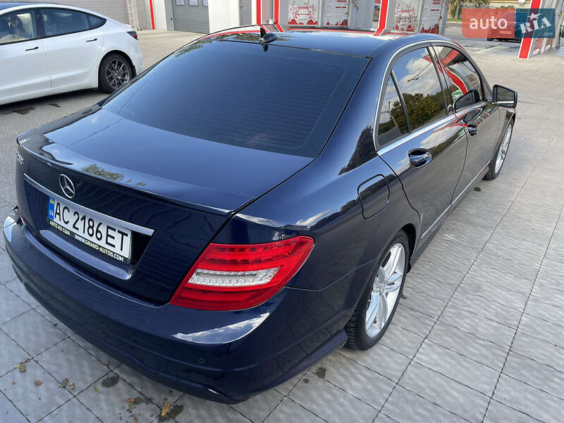 Седан Mercedes-Benz C-Class 2012 в Володимирі фото 9 Седан Mercedes-Benz C-Class 2012 в Володимирі