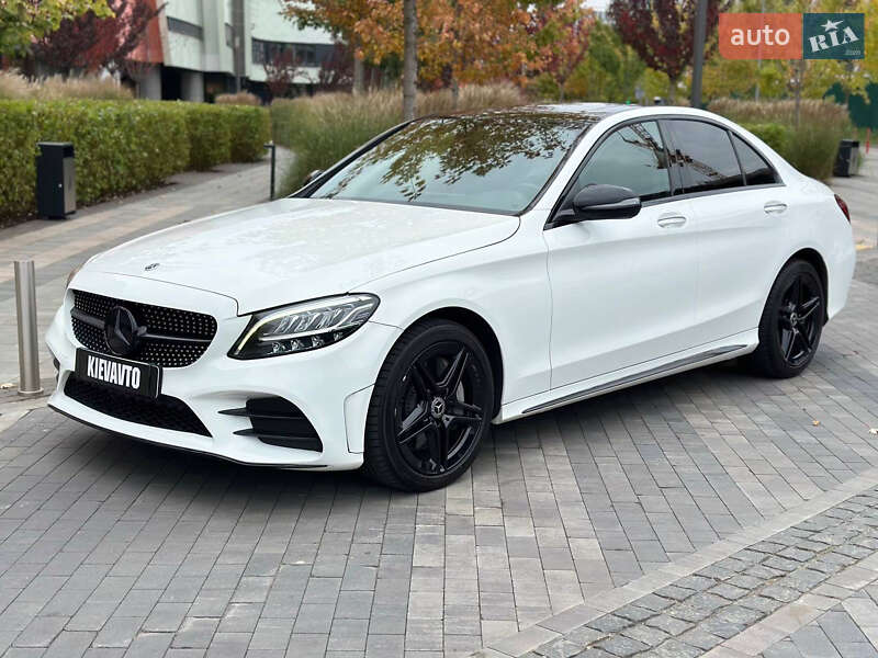 Седан Mercedes-Benz C-Class 2019 в Киеве