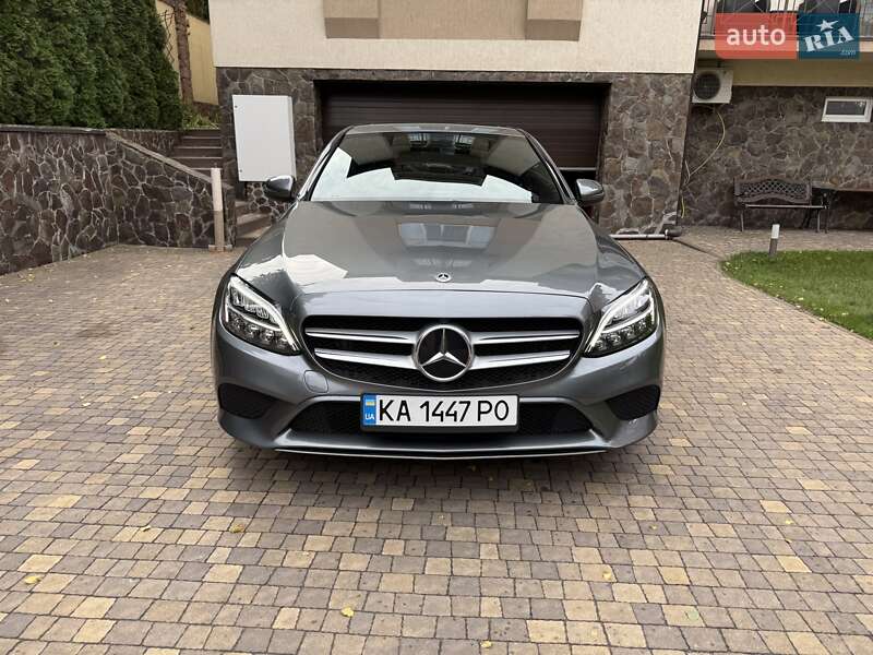 Седан Mercedes-Benz C-Class 2018 в Києві фото 2 Седан Mercedes-Benz C-Class 2018 в Києві
