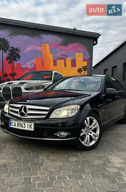 Mercedes-Benz C-Class 2010