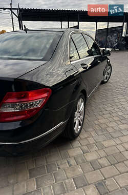 Седан Mercedes-Benz C-Class 2010 в 