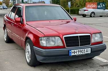 Седан Mercedes-Benz C-Class 1995 в 