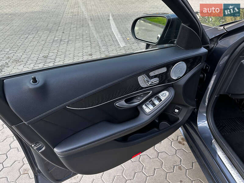 Седан Mercedes-Benz C-Class 2015 в Киеве фото 19 Седан Mercedes-Benz C-Class 2015 в Киеве