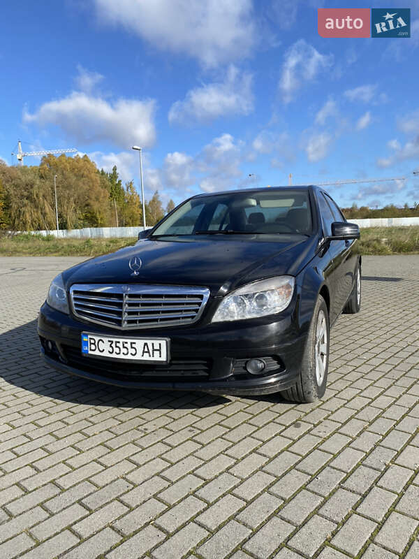 Седан Mercedes-Benz C-Class 2008 в Львове фото 4 Седан Mercedes-Benz C-Class 2008 в Львове