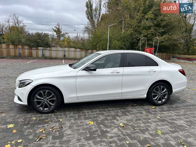 Седан Mercedes-Benz C-Class 2018 в Виннице фото 3 Седан Mercedes-Benz C-Class 2018 в Виннице