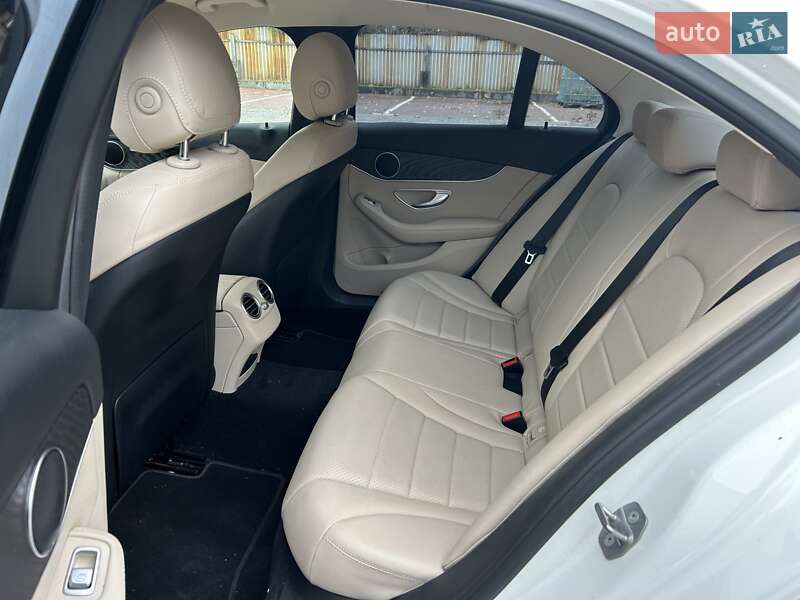 Седан Mercedes-Benz C-Class 2018 в Виннице фото 16 Седан Mercedes-Benz C-Class 2018 в Виннице