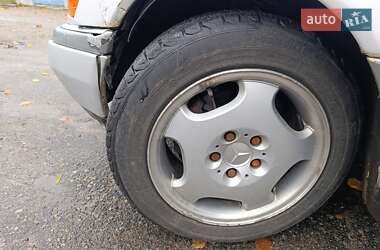 Седан Mercedes-Benz C-Class 1995 в Жмеринке